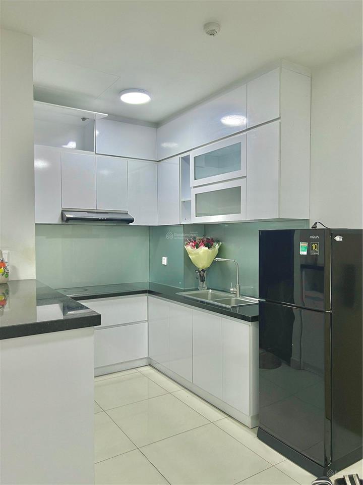 Duy nhất! bán gấp emerald celadon 2pn 4,9 tỷ ( full nội thất đẹp) gọi nam 0932 791 ***