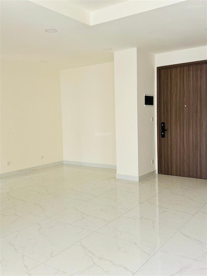Diamond centery  resort 6 sao  tặng chỗ đậu xe định danh (400tr)  giá chỉ 7,7 tỷ bao thuế phí