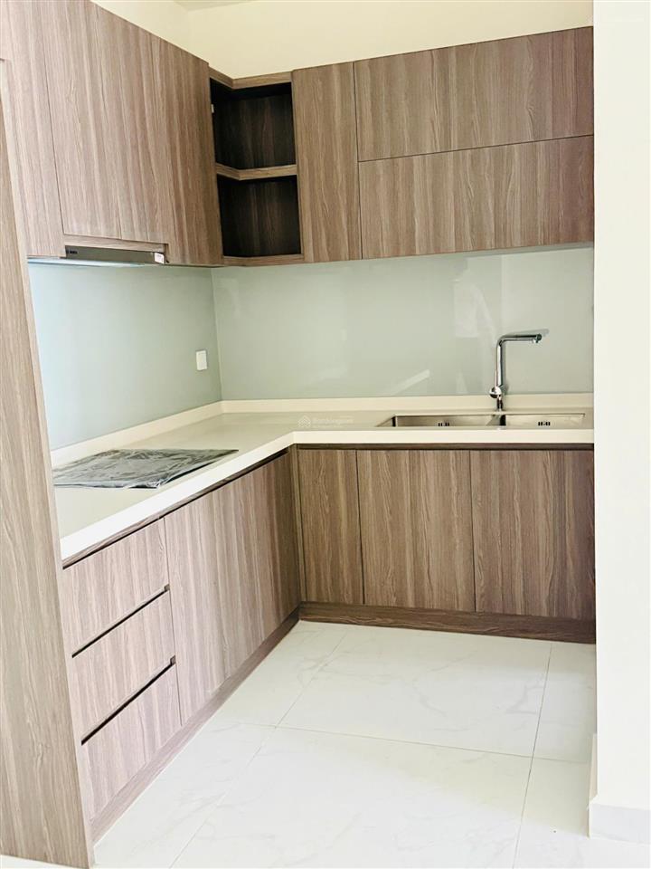 Diamond centery  resort 6 sao  tặng chỗ đậu xe định danh (400tr)  giá chỉ 7,7 tỷ bao thuế phí