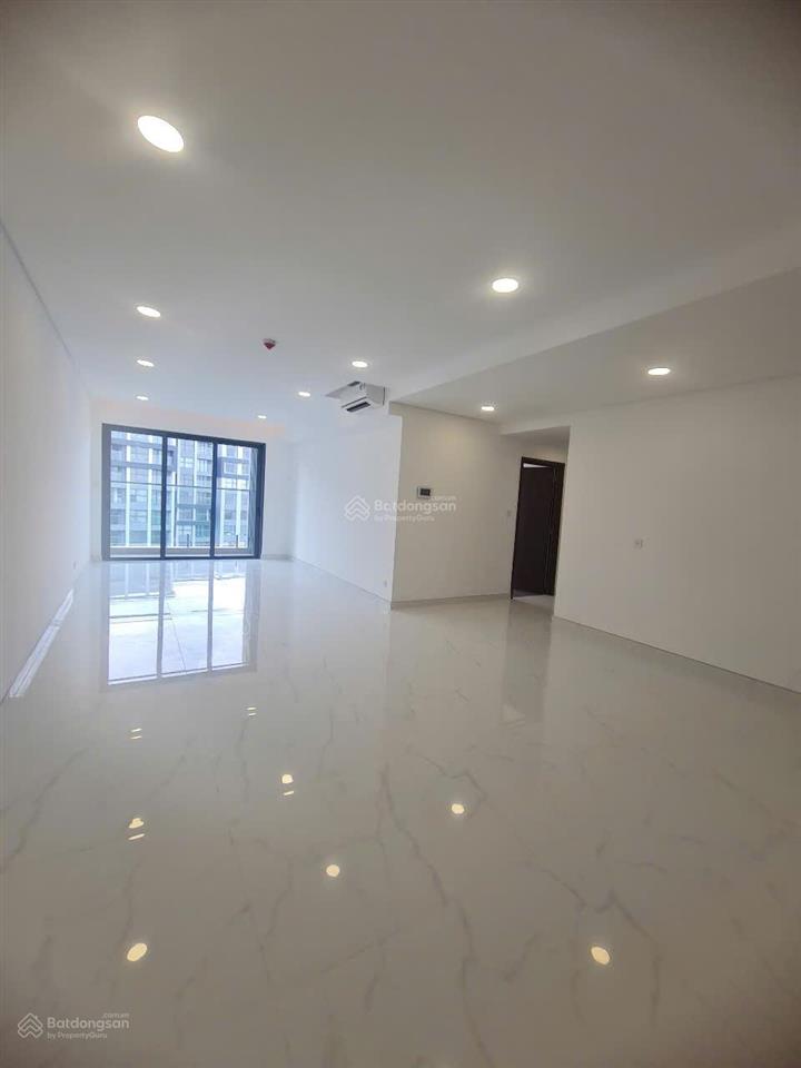 Cho thuê căn góc diamond brilliant 142m²  3pn+1 cao cấp  view công viên  giá chỉ 27tr full nt