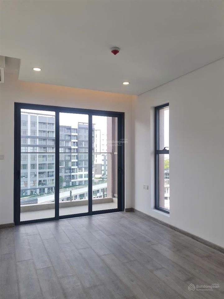 Cho thuê căn góc diamond brilliant 142m²  3pn+1 cao cấp  view công viên  giá chỉ 27tr full nt