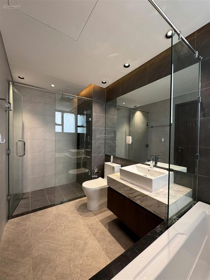 Căn hộ brilliant  96m2 full nội thất chỉ 19tr  dọn vào ở ngay, 0932 791 ***