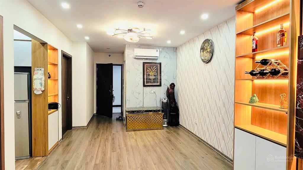 Chính chủ bán gấp căn tầng đẹp 57m2 2n2vs chung cư nt home, nhs phương canh. giá 2.850 tỷ