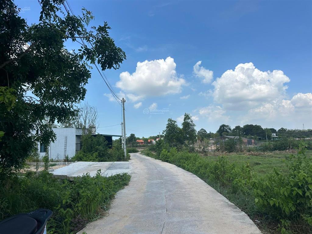5.1x19(97m2)full thổ cư hẻm phạm thế hiển giá chỉ 620 triệu tiện ích đầy đủ