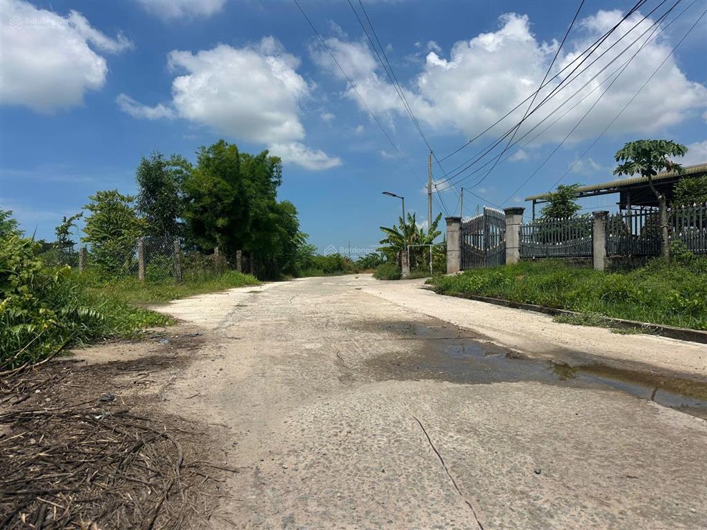 1124,8m2 hẻm đinh công tráng, tân tiến, lagi quy hoạch đất ở. giá 1,2 tỷ