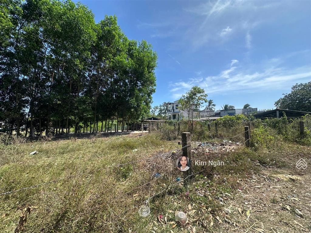 Ngộp 1139m2 có 139m2 thổ giá 1,6 tỷ phường lagi giá rẻ sổ riêng