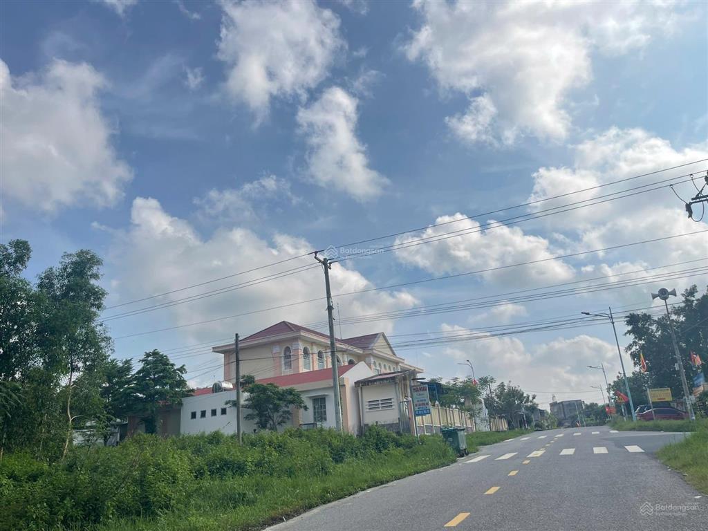Bán gấp 5x22m (110m2) lê văn tám, p la gi, giá tốt khu dân cư đường nhựa