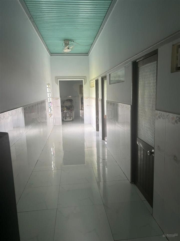 Nhà ngộp 6x66 (396m2) ql1a hàm tân giá siêu rẻ chỉ 1,3 tỷ