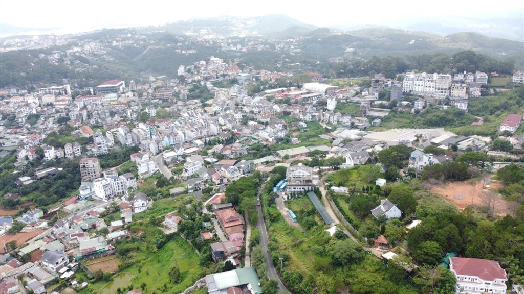 Đất mặt tiền đường đống đa  view tháp eiffel đà lạt  404m2  sổ riêng xd