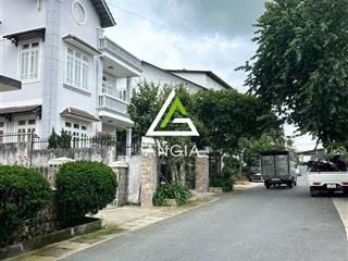 Quỹ đất 850m2 full thổ cư khu trung tâm đà lạt  đường trần phú  sổ riêng xây dựng  76.5 tỷ tlcc
