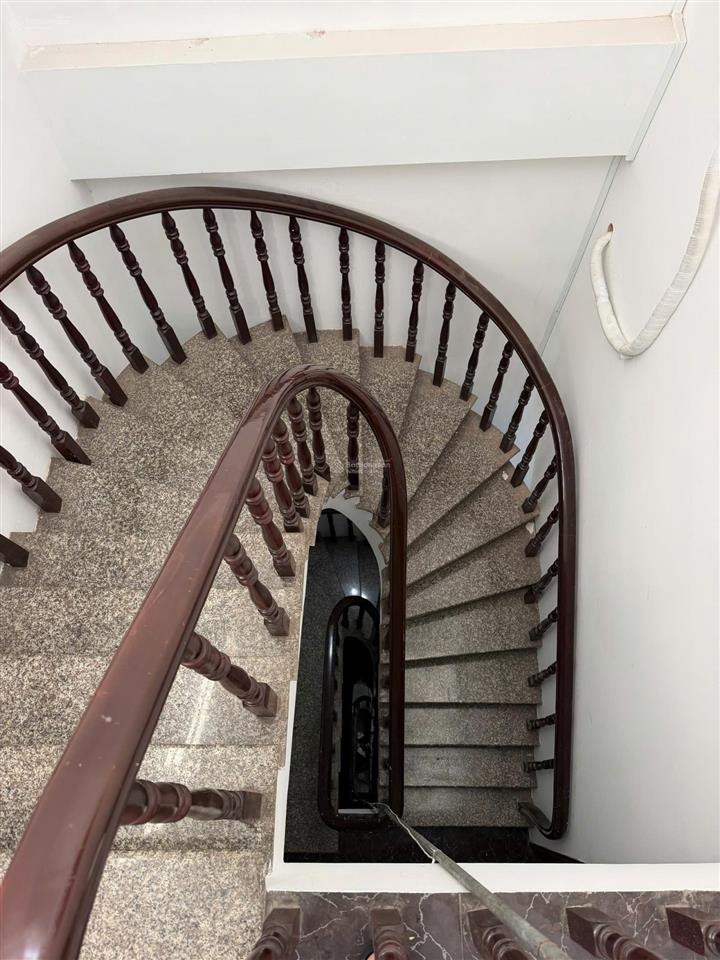 Cần bán nhà mặt tiền đường hậu giang diện tích 93,1m2, diện tích sàn 297,3m2