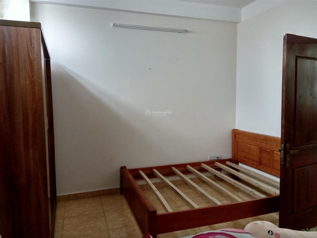 Chính chủ cho thuê căn hộ dịch vụ dt 65m², 2n1k, tầng 5 ngõ 141 phố trích sài, quận tây hồ, hà nội