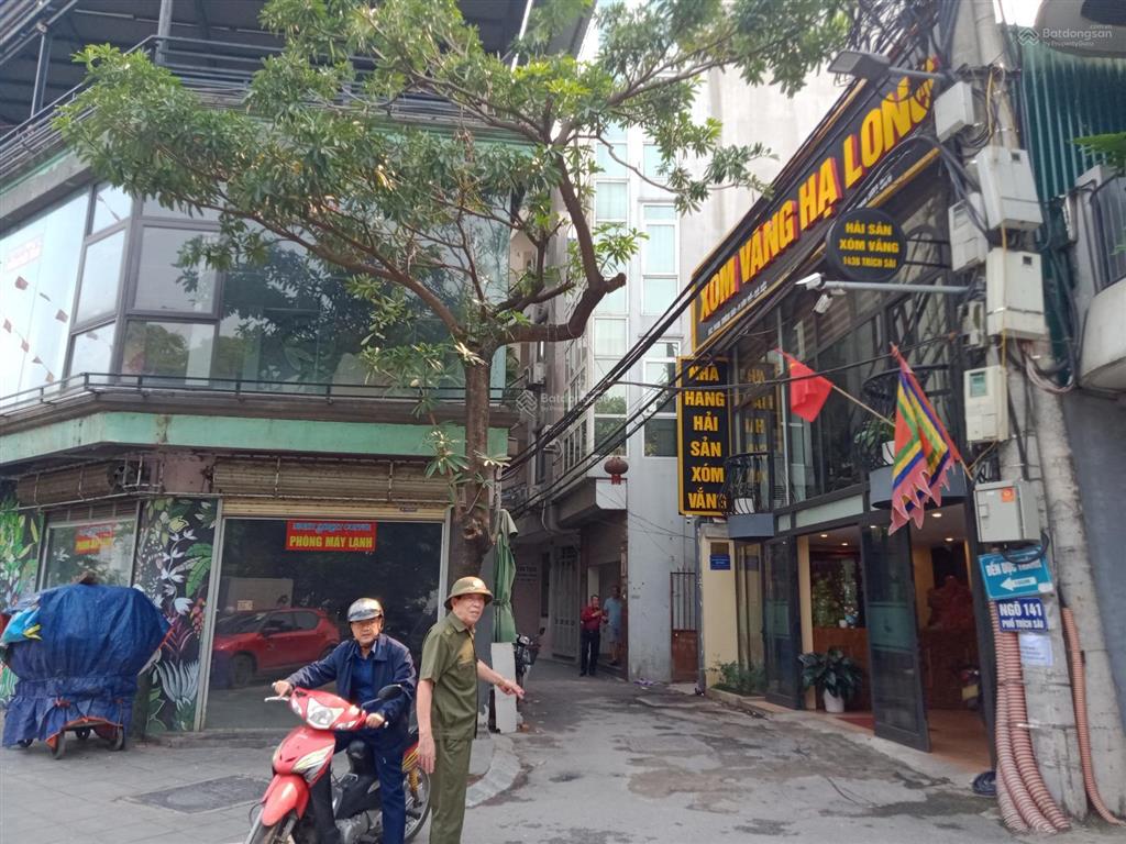 Chính chủ cho thuê căn hộ dịch vụ dt 65m², 2n1k, tầng 5 ngõ 141 phố trích sài, quận tây hồ, hà nội