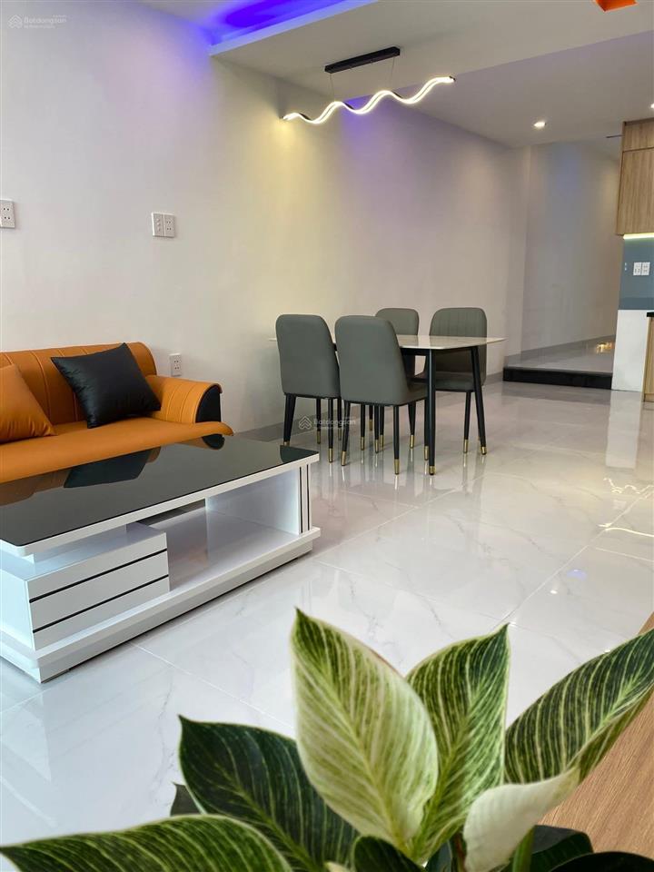 Nhà đẹp ngô sỹ liên ngay đại học bách khoa giá chỉ 4t1
