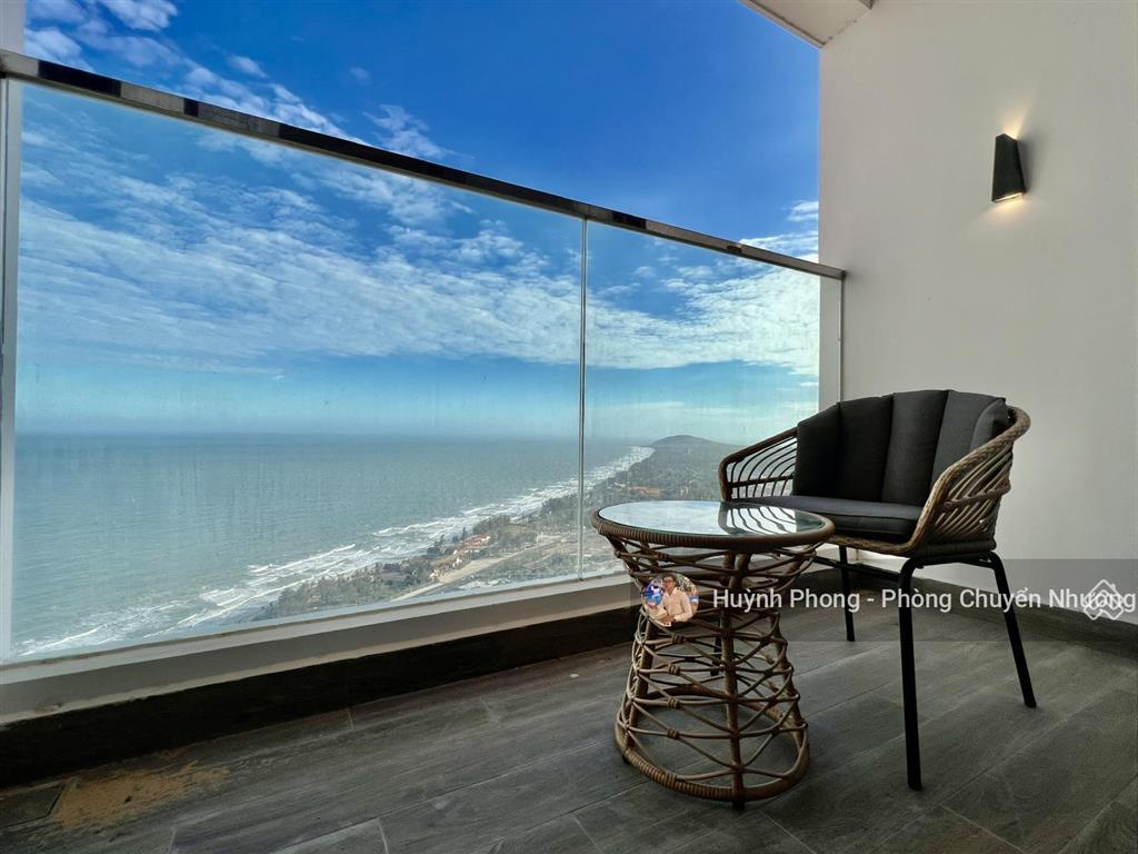 Hàng ngộp  căn 2pn (54m2) giá 1 tỷ 350tr (tổng 100% giá căn hộ, đã gồm vat)