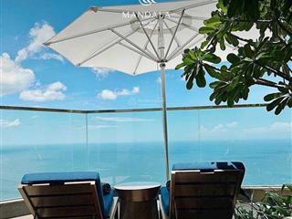 Bán căn sky villa 2pn có hồ bơi + sân vườn riêng (87m2)  tòa ruby sát biển  giá 3,8 tỷ full nt