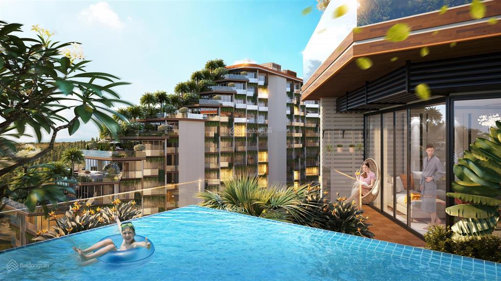Bán căn sky villa 2pn có hồ bơi + sân vườn riêng (87m2)  tòa ruby sát biển  giá 3,2 tỷ full nt