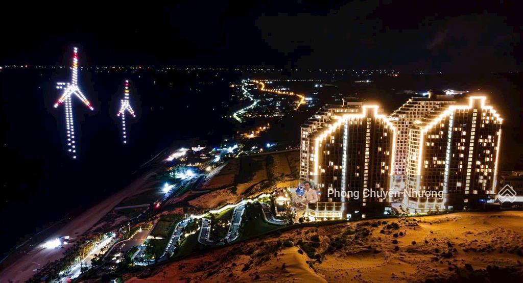 Ngộp tiền  cần bán căn 2pn (54m2) tòa diamond trực diện biển  full nội thất  giá chỉ 1 tỷ 950tr