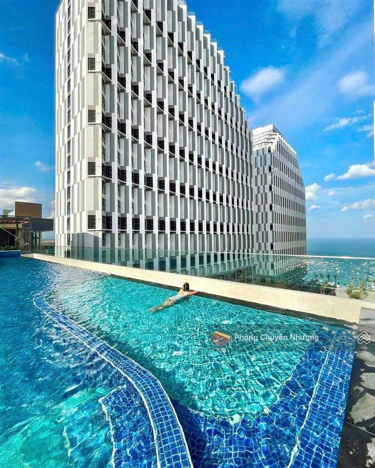 Ngộp tiền  cần bán căn 2pn (54m2) tòa diamond trực diện biển  full nội thất  giá chỉ 1 tỷ 950tr