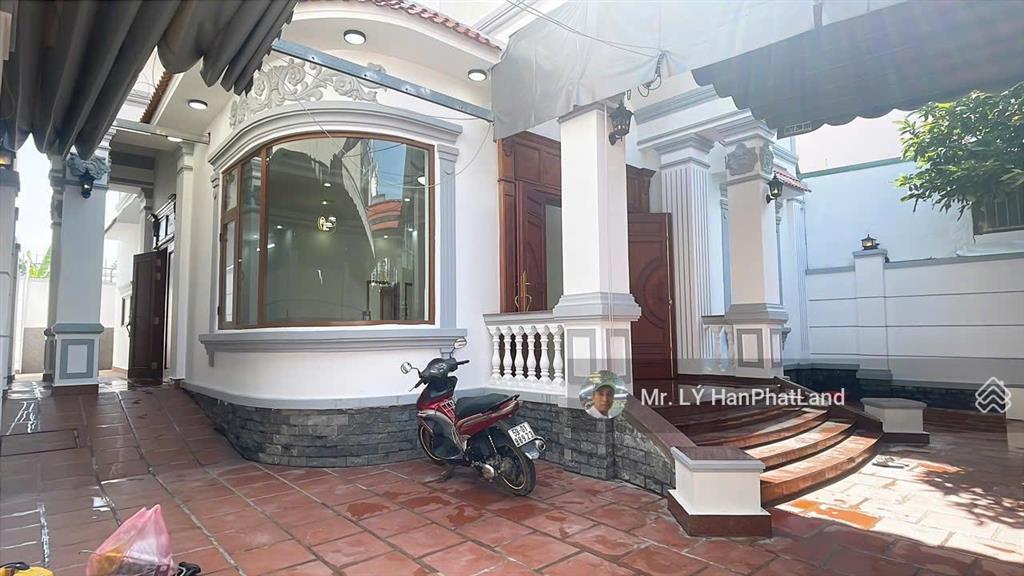 Bán biệt thự view đẹp tại thạnh lộc 37, quận 12, hcm, giá 16,5 tỷ, 243,7m2