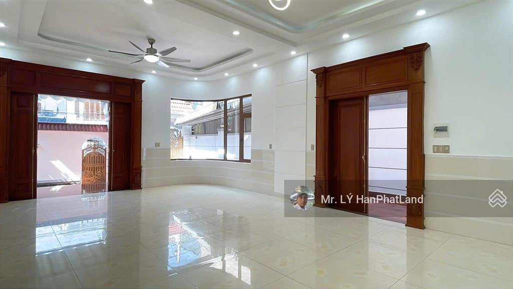 Bán biệt thự thạnh xuân 40, 342m2, hàng hiếm tại giá tốt 10.8 tỷ,  0919 036 ***