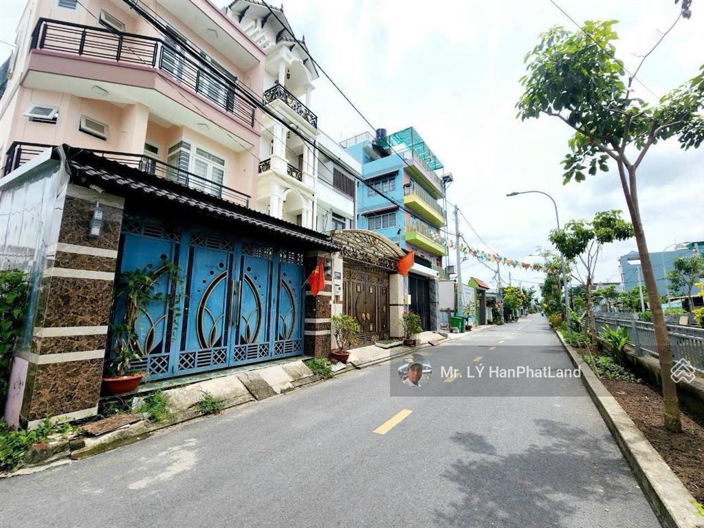 Bán biệt thự thạnh xuân 40, 342m2, hàng hiếm tại giá tốt 10.8 tỷ,  0919 036 ***