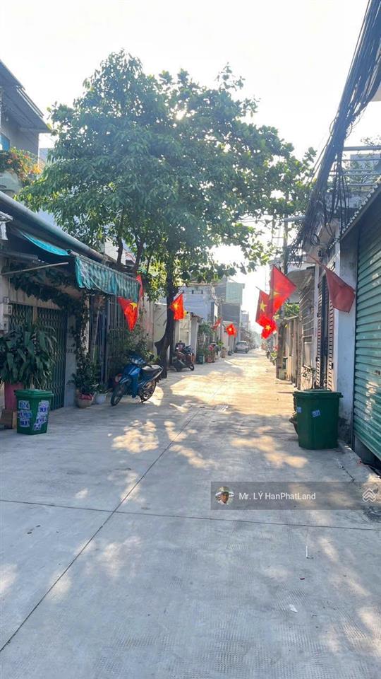Nhà cấp 4 tại thạnh lộc 04, giá 5,2 tỷ, 4x28m=101m2. hệ số 4