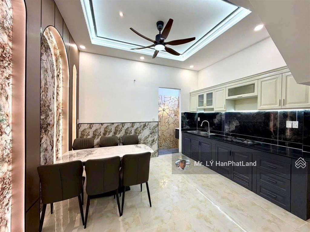 Bán nhà mặt phố thạnh lộc 27, quận 12, giá chỉ 4,5 tỷ, diện tích 58m2, giá ưu đãi