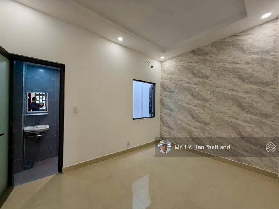 Bán nhà mặt phố thạnh lộc 27, quận 12, giá chỉ 4,5 tỷ, diện tích 58m2, giá ưu đãi