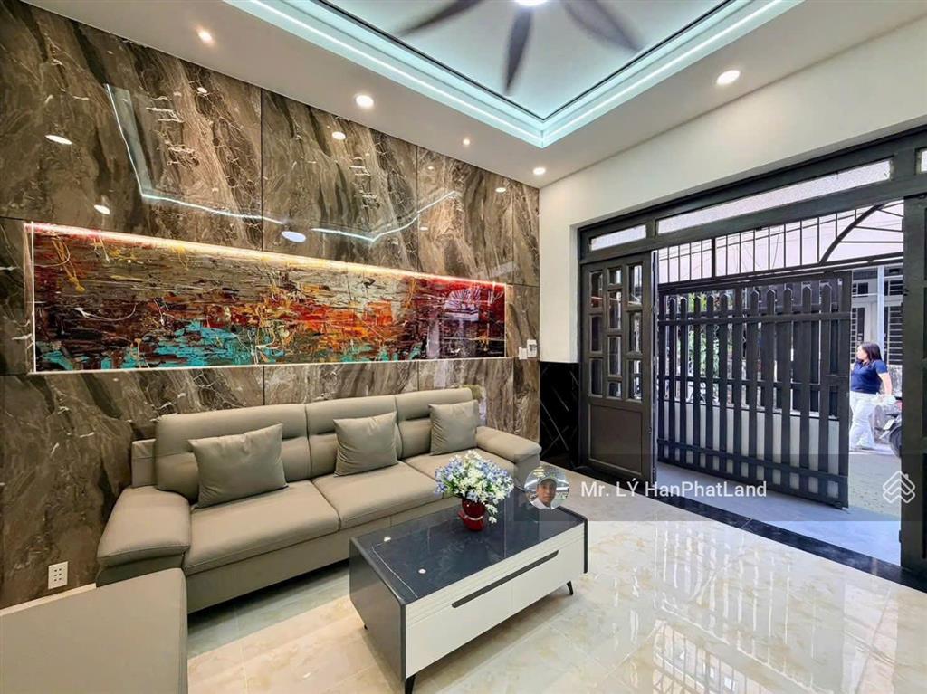 Bán nhà mặt phố thạnh lộc 27, quận 12, giá chỉ 4,5 tỷ, diện tích 58m2, giá ưu đãi