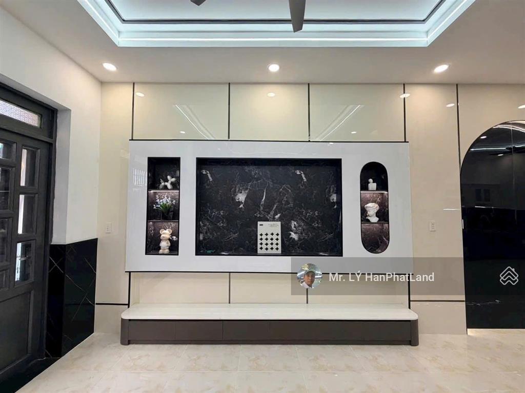 Bán nhà mặt phố thạnh lộc 27, quận 12, giá chỉ 4,5 tỷ, diện tích 58m2, giá ưu đãi