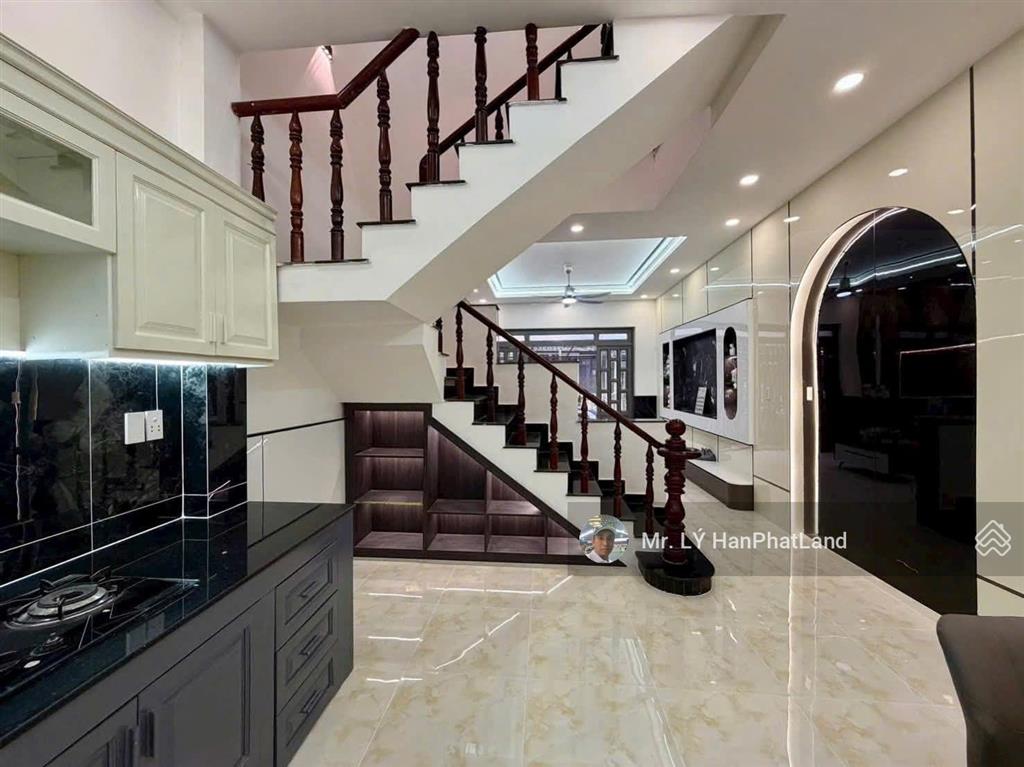 Bán nhà mặt phố thạnh lộc 27, quận 12, giá chỉ 4,5 tỷ, diện tích 58m2, giá ưu đãi