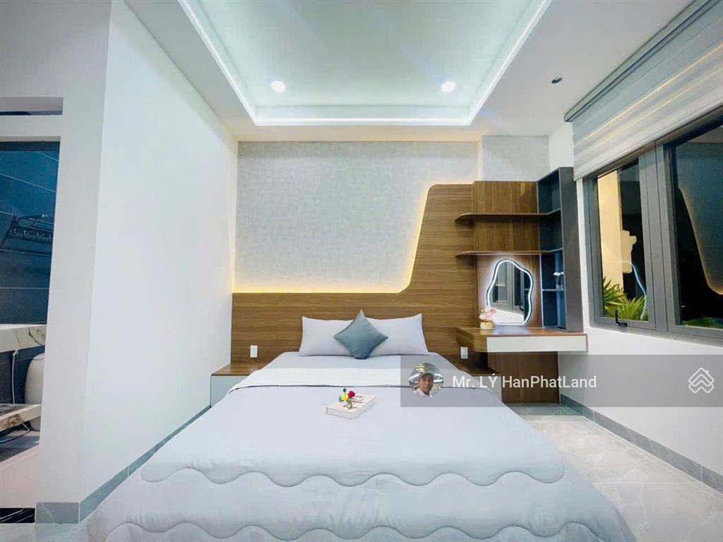 Bán gấp nhà mặt phố tại thạnh xuân 24, giá 5,85 tỷ, diện tích 54 m2, quận 12  0919 036 ***