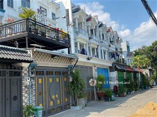 Kho 8x20m đường xe tải chỉ 7,3 tỷ