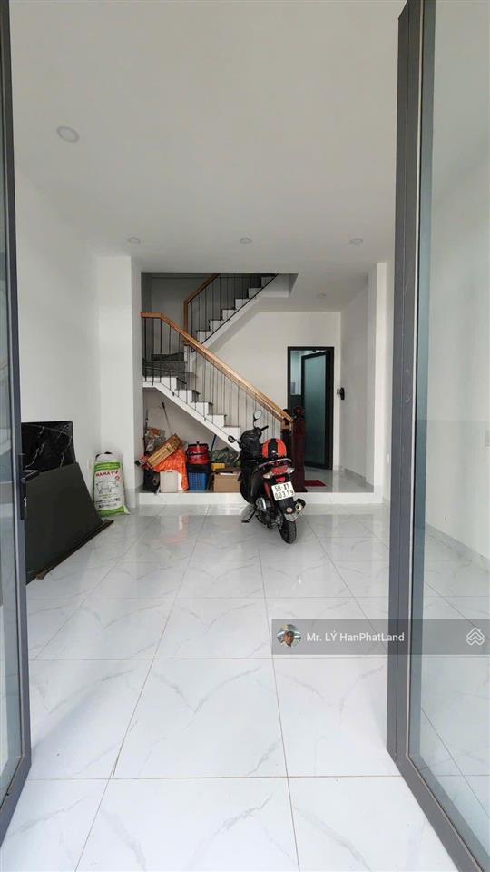 Cg chdv q12
6,45 tỷ hđ khoán 20tr/ tháng kdc đồng bộ, đường 12m  khu dân cư đồng bộ 40 căn