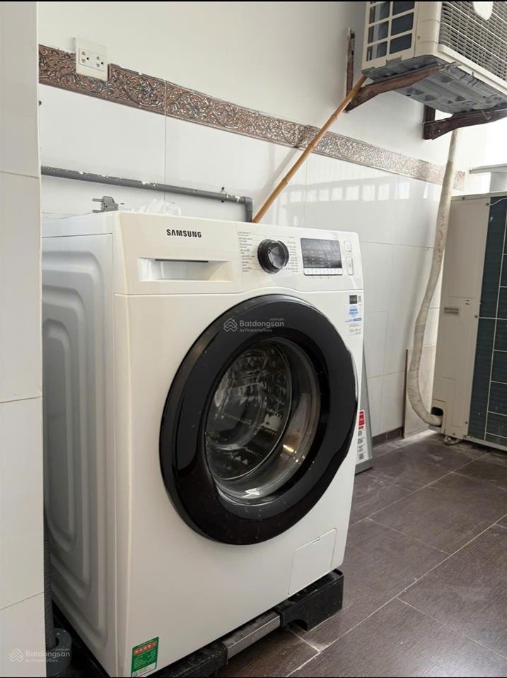 Chính chủ bán căn 3 ngủ, 123m2 tại the golden palm, ban công tây bắc, full nội thất cao cấp, sổ đỏ