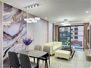 Chính chủ bán căn 2 ngủ 67m2 tại five star kim giang, tòa g1, ban công bắc, full nội thất, sổ đỏ.