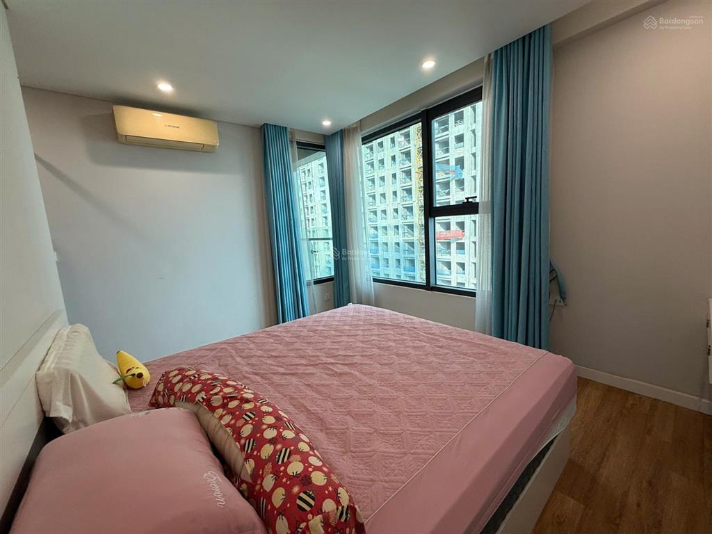 Chính chủ bán căn 2 ngủ 72m2 tại the legend tower tòa b, ban công đông bắc, full nội thất, sổ đỏ