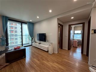 Chính chủ bán căn 2 ngủ 72m2 tại the legend tower tòa b, ban công đông bắc, full nội thất, sổ đỏ