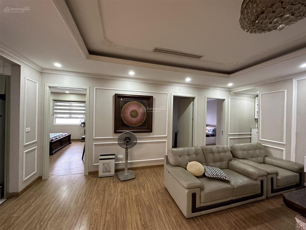 Chính chủ bán căn 3 ngủ, 128m2 tại times tower, tháp 1, full nội thất, ban công đông bắc, sổ đỏ