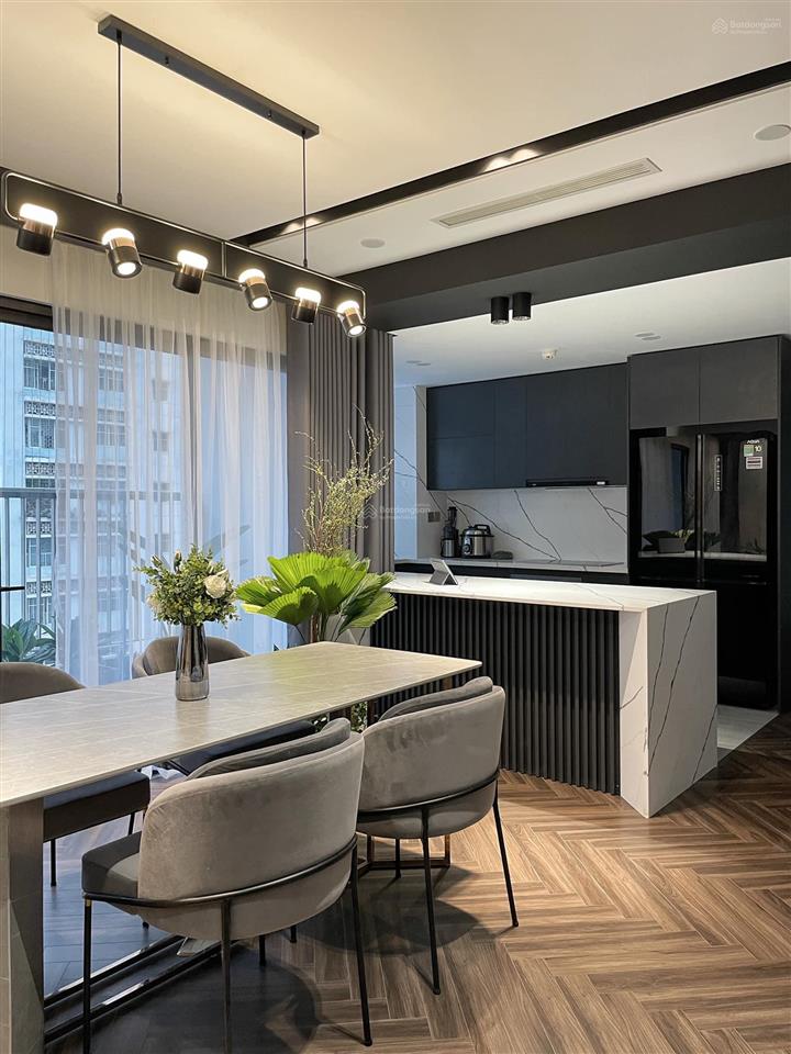 Chính chủ bán căn 3 ngủ, 129m2 tại the golden palm, tòa a, ban công tây bắc, full nội thất, sổ đỏ