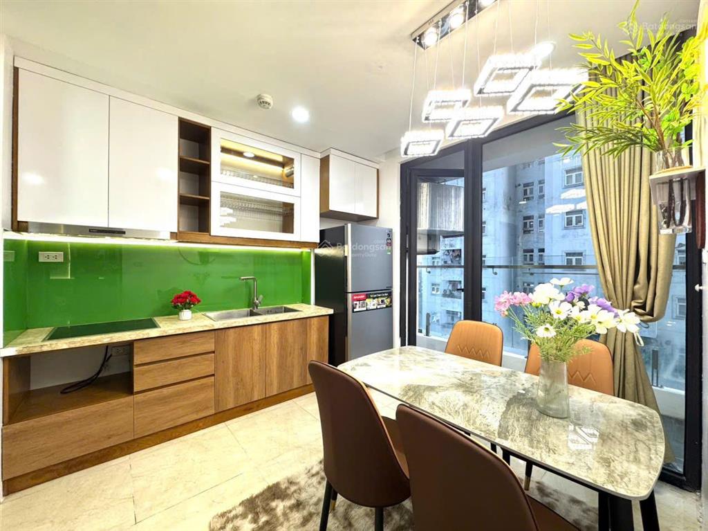 Chính chủ bán căn 3 ngủ tại hanoi center point đn1, 80m2, ban công tây bắc, nội thất cơ bản, sổ đỏ