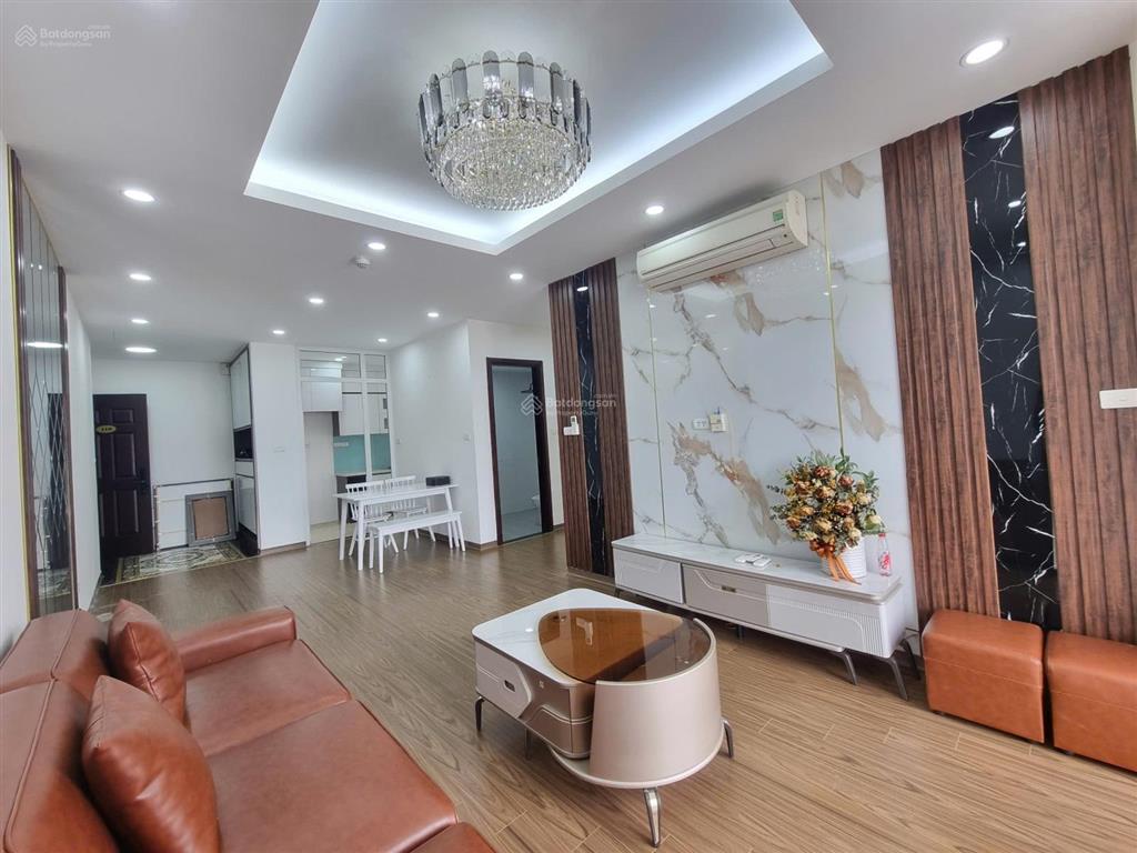 Chính chủ bán căn 3 ngủ tại green park tòa b, 105m2, full đồ, ban công đông bắc, sổ đỏ.
