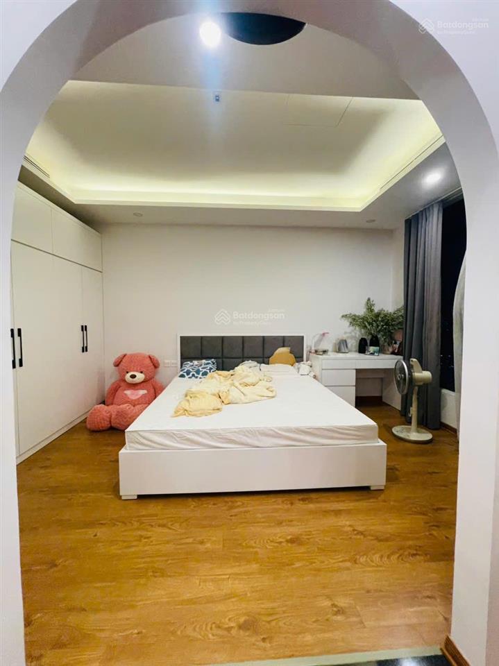 Chính chủ bán căn 4 ngủ 154m2 tại the park home, ban công đông nam, nội thất liền tường, sổ đỏ.