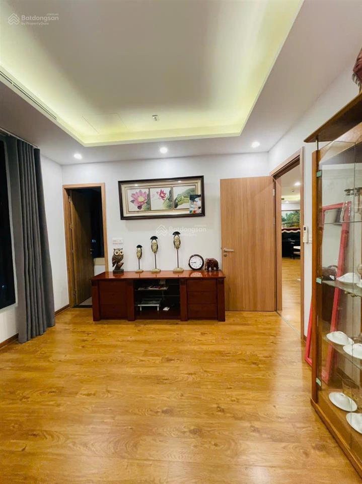Chính chủ bán căn 4 ngủ 154m2 tại the park home, ban công đông nam, nội thất liền tường, sổ đỏ.
