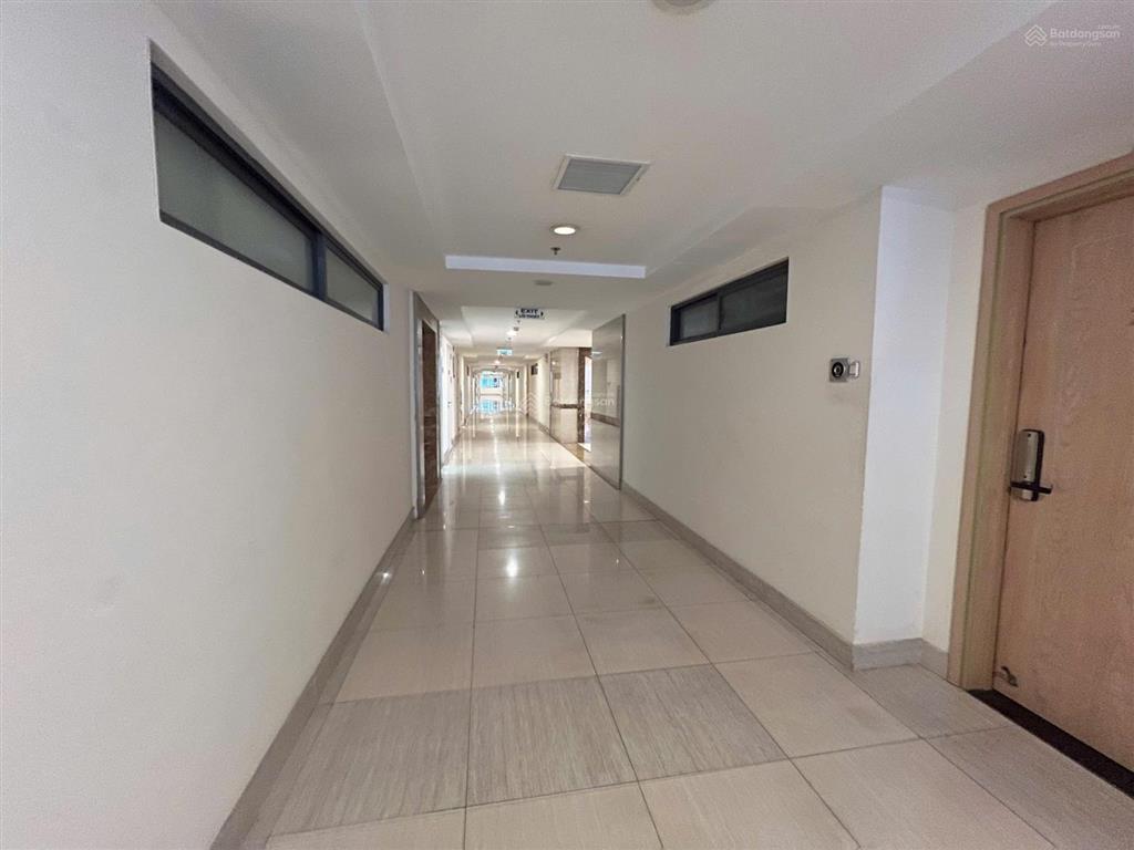Chính chủ bán căn 3 ngủ, 173m2 tại thăng long number one tòa b, full đồ, ban công tây nam, sổ đỏ