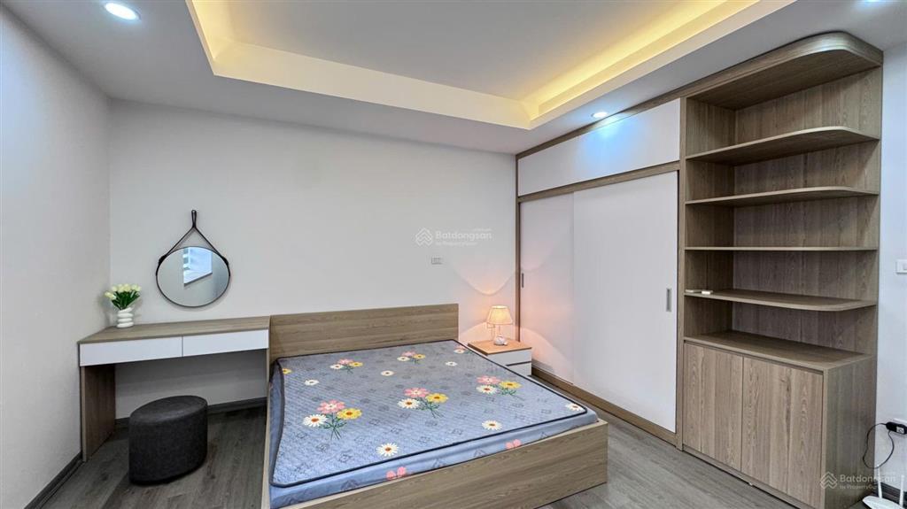 Chính chủ bán căn hộ tại c14  bộ công an tòa ct1, 132m2, 3 ngủ, ban công đông nam, full đồ, sổ đỏ