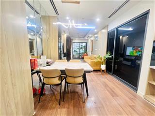 Chính chủ bán căn 3 ngủ 93m2 tại rivera park, tòa a, full nội thất, ban công đông bắc, sổ đỏ