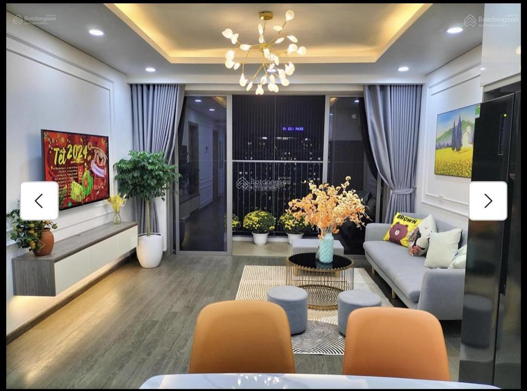 Chính chủ bán căn 2 ngủ tại sakura tower, 78m2, ban công tây bắc, nội thất cơ bản, sổ đỏ.