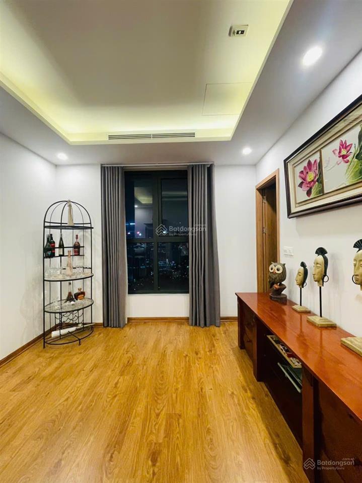 Chính chủ bán căn 4 ngủ 154m2 tại the park home, ban công đông nam, nội thất liền tường, sổ đỏ.